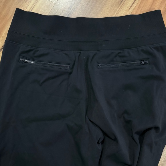 ATHLETA Venice Flare Pant Large Black Women’s - Picture 13 of 13